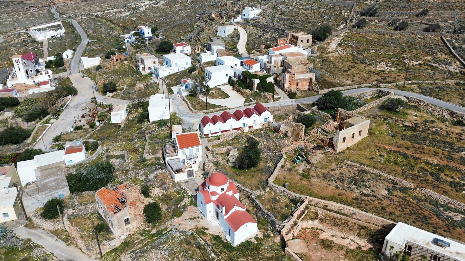 Πανοραμική άποψη με τις Έξι Εκκλησίες και την Παναγία, Κάσος